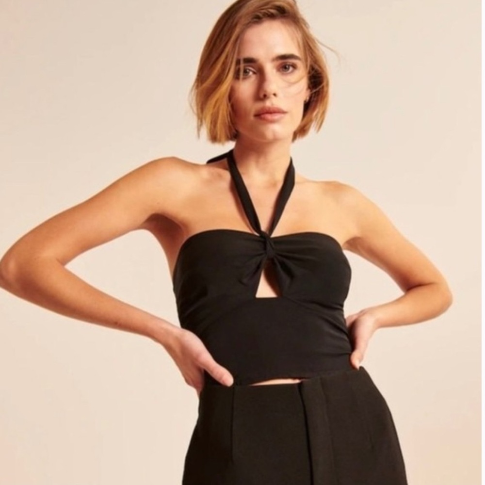NWT Abercrombie halter crop top
